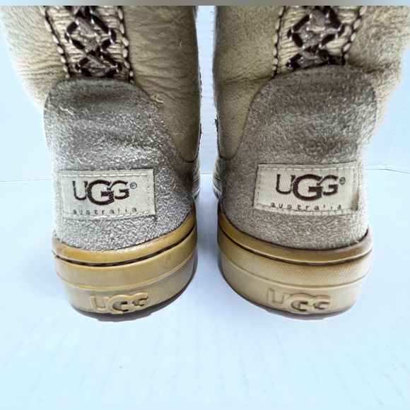 UGG Australia 5340 Tall Braid Winter Boots - Picture 4 of 14